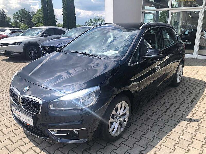 BMW 220i Active Tourer Automatik Luxury Line
