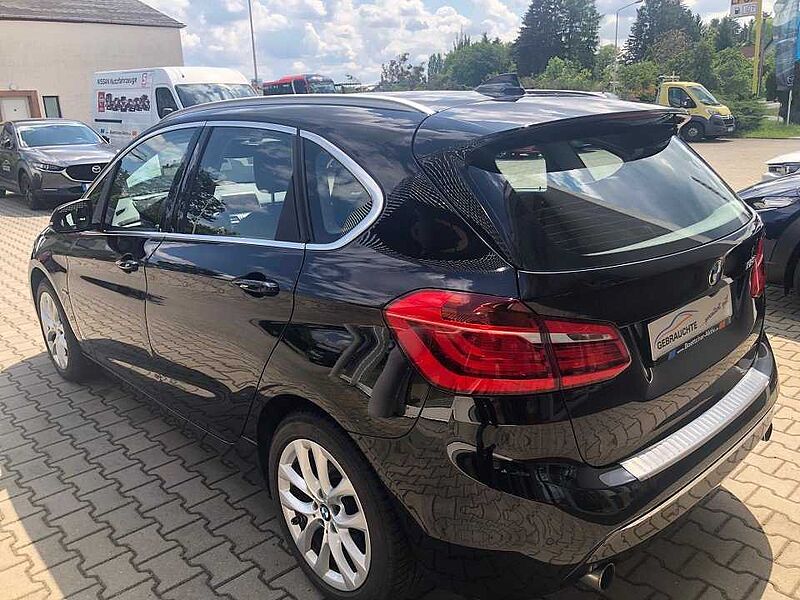BMW 220i Active Tourer Automatik Luxury Line