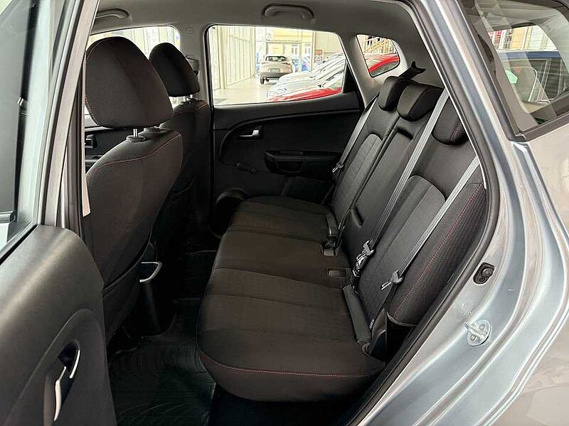 Kia Venga Edition 7 Klima Radio Bluetooth CD wenig KM!