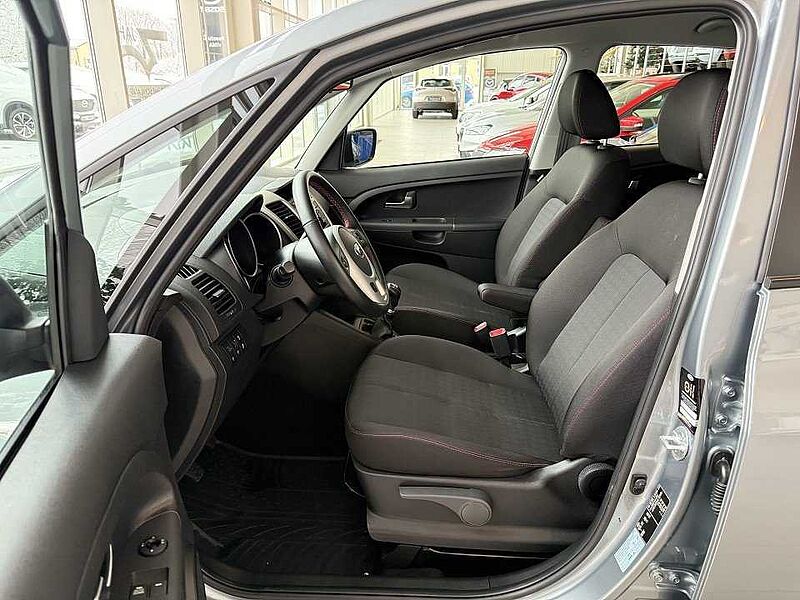 Kia Venga Edition 7 Klima Radio Bluetooth CD wenig KM!